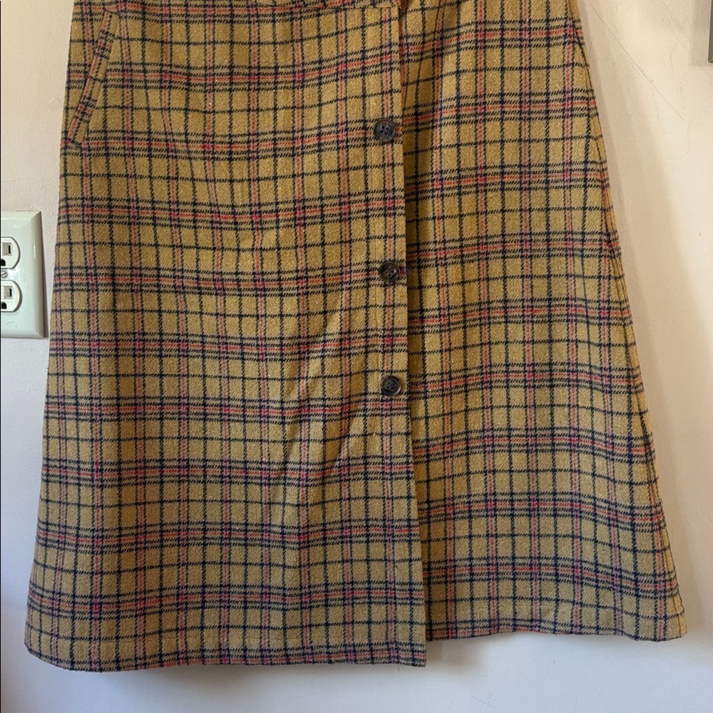 ❤️FINAL SALE❤️ Anthro | The Korner Mustard Plaid Faux-Wrap Wool Skirt Size 8 - Picture 2 of 9